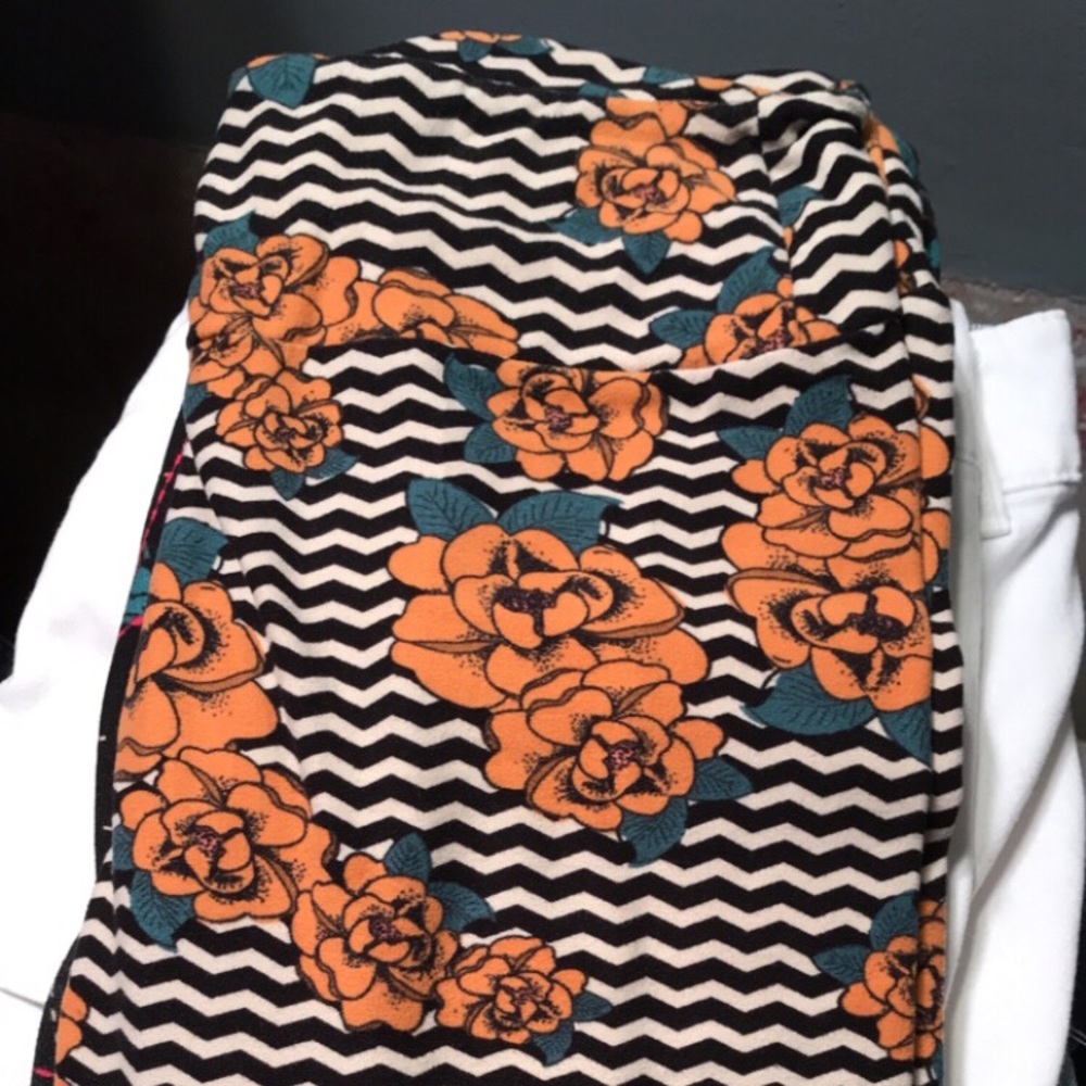 Super cute LuLaRoe Leggings